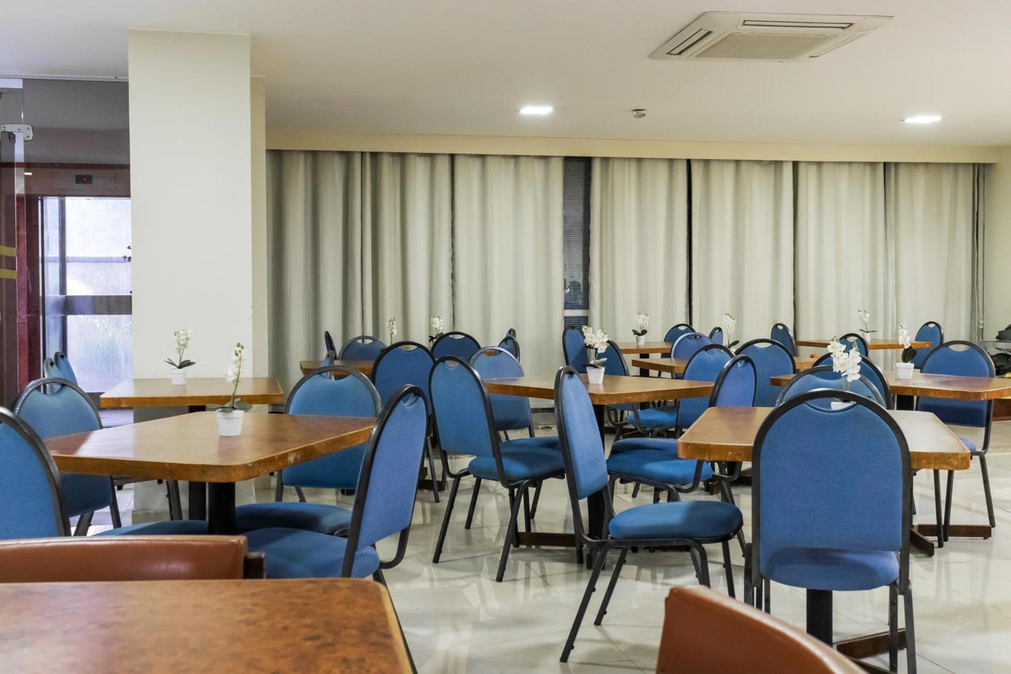 Tower By Castelo Itaipava 3* Brasilia